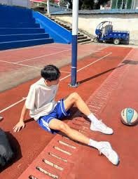 诺里斯：我没想到自己会哭，现在体会到了维斯塔潘的感受